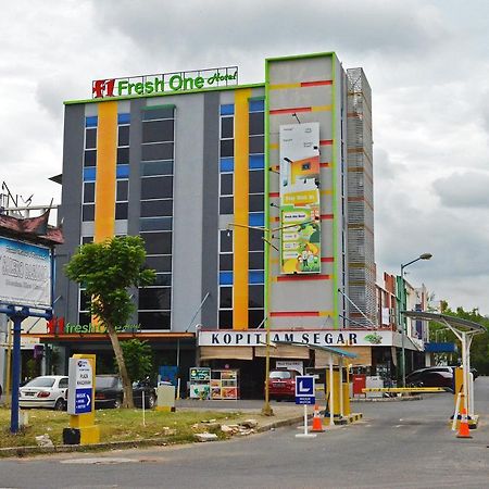 Fresh One Hotel Batam Екстериор снимка