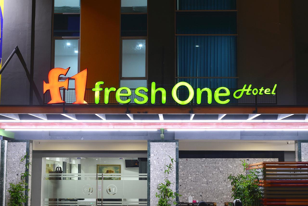 Fresh One Hotel Batam Екстериор снимка