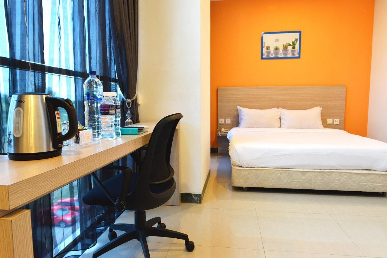Fresh One Hotel Batam Екстериор снимка