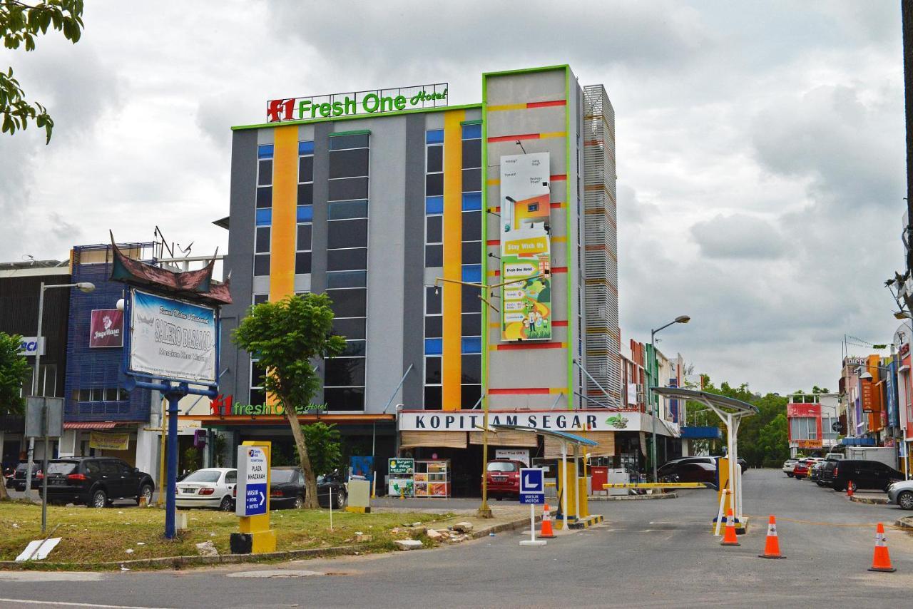 Fresh One Hotel Batam Екстериор снимка